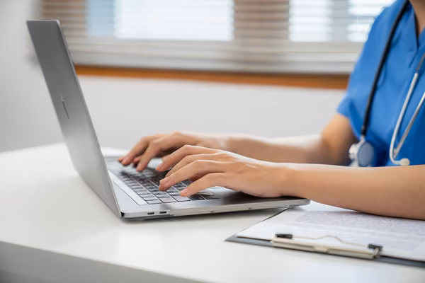 Health professional laptop computer