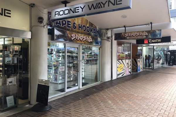Shosha Lambton Quay, Wellington